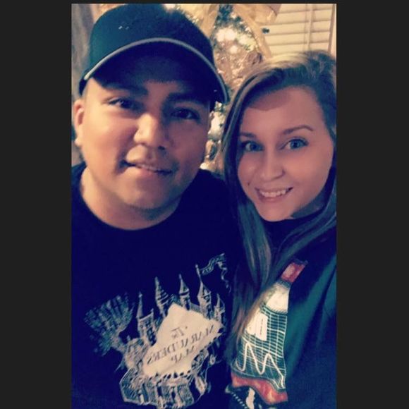 Meet your Posher, Carlos - Picture 1 of 1