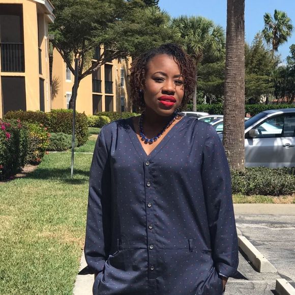 Meet your Posher, Astrid - Picture 1 of 1