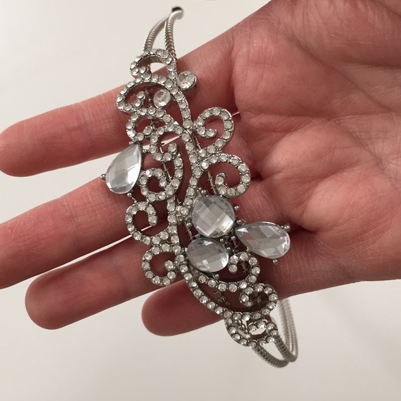 Crystal Bridal - Picture 4 of 6