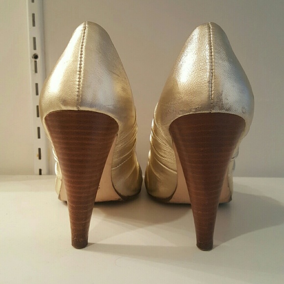 Gold Pumps - Picture 3 of 3