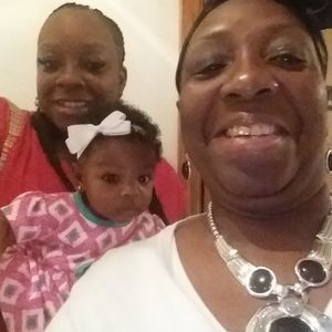 Meet your Posher, Tina