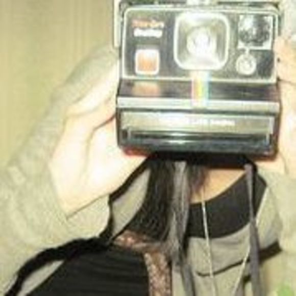 Meet your Posher, Zora - Picture 1 of 1