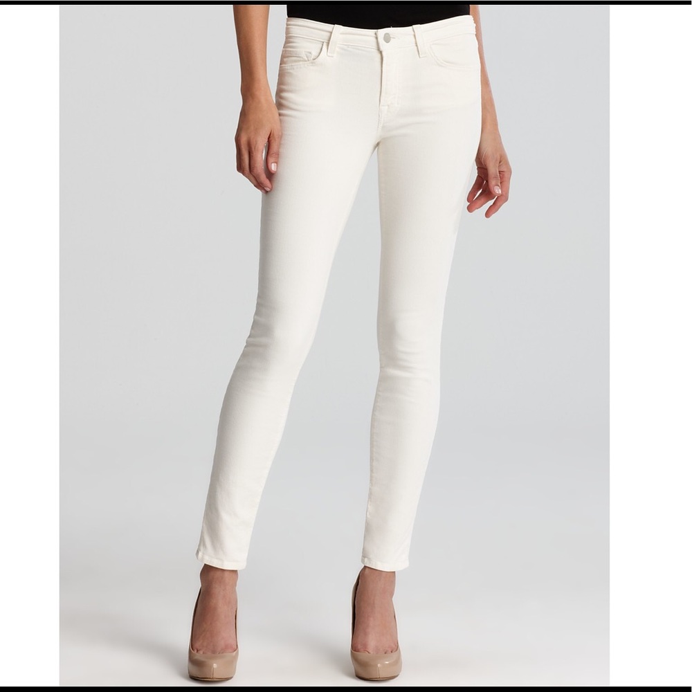 J Brand white skinny leg corduroy 26