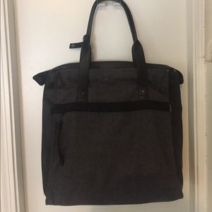 Lululemon bag