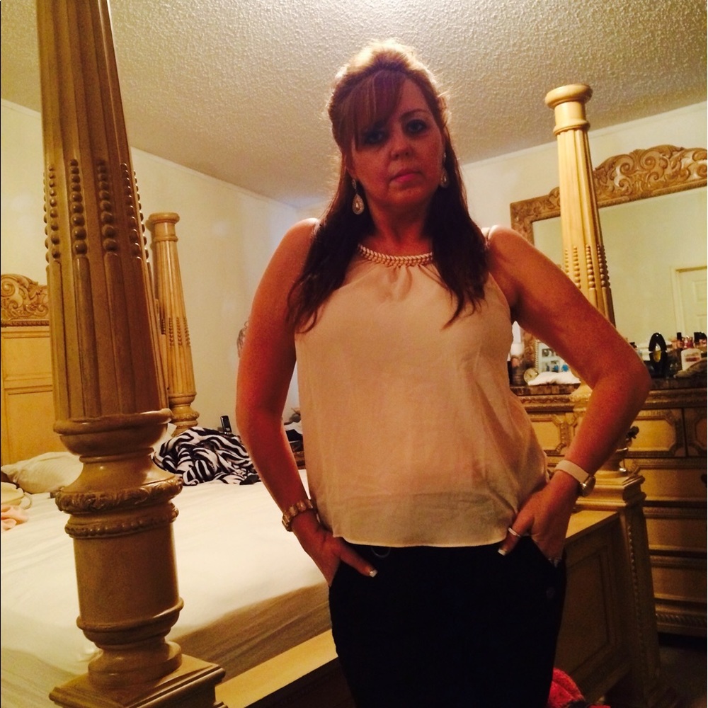 Meet your Posher, Pamela