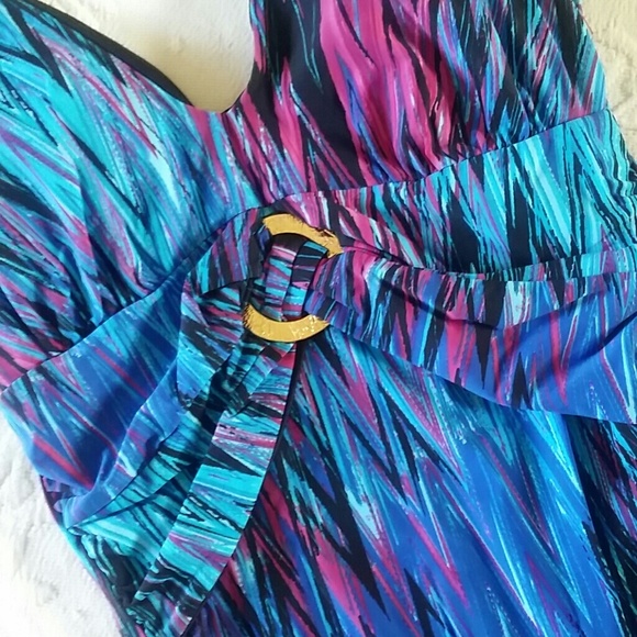 SPANX HALTER ONE PIECE - Picture 5 of 8