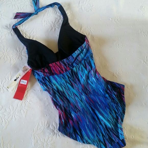 SPANX HALTER ONE PIECE - Picture 6 of 8