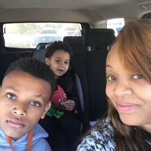 Meet your Posher, Eboni