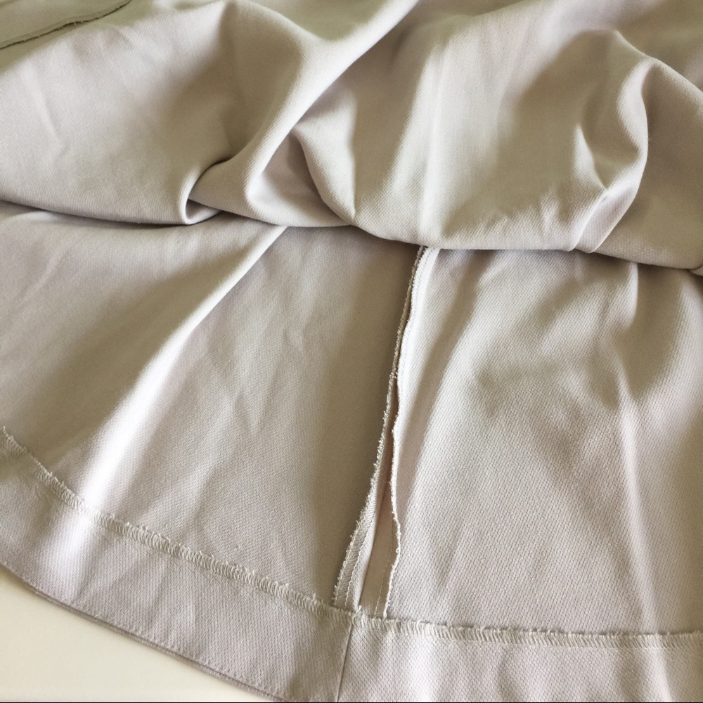 H&M thick skirt size 6. NWOT - Picture 3 of 4