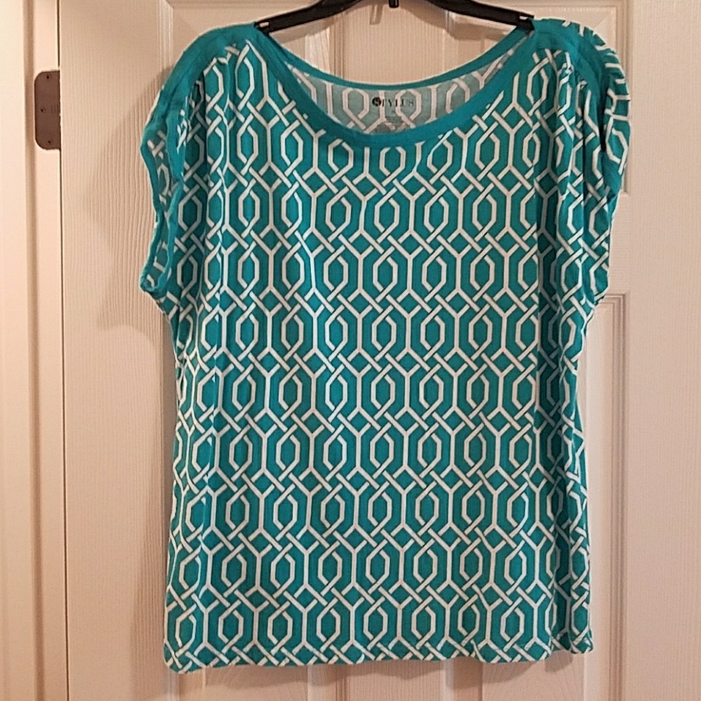 Teal patterned top