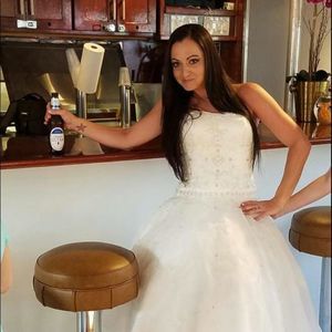 Meet your Posher, Crystal