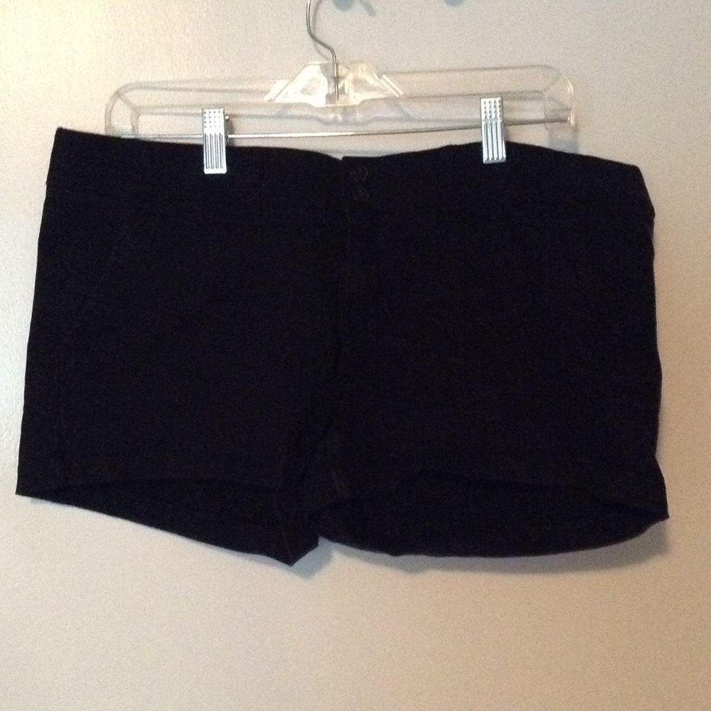American Eagle Stretch Twill Shortie Size 14