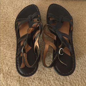 Born Women's Sandals