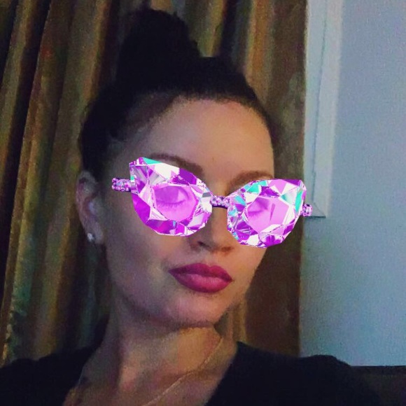 Meet your Posher, J - Picture 1 of 1