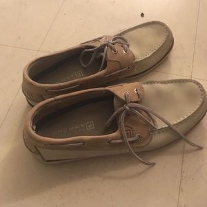 Sperry top spiders