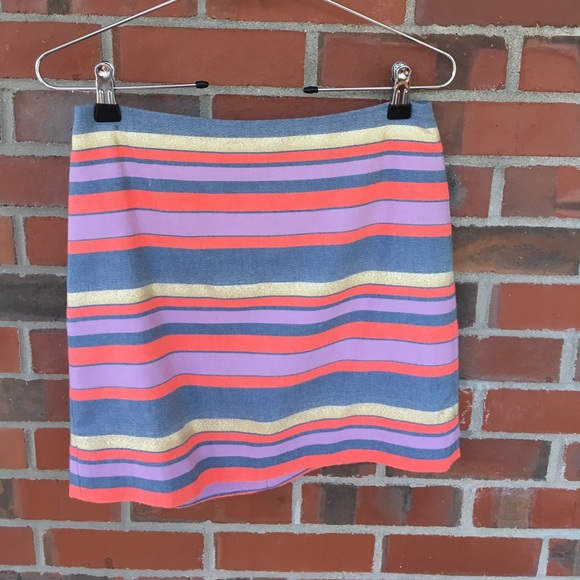 Cute JCrew skirt! Great for work in the summer. - Picture 2 of 2