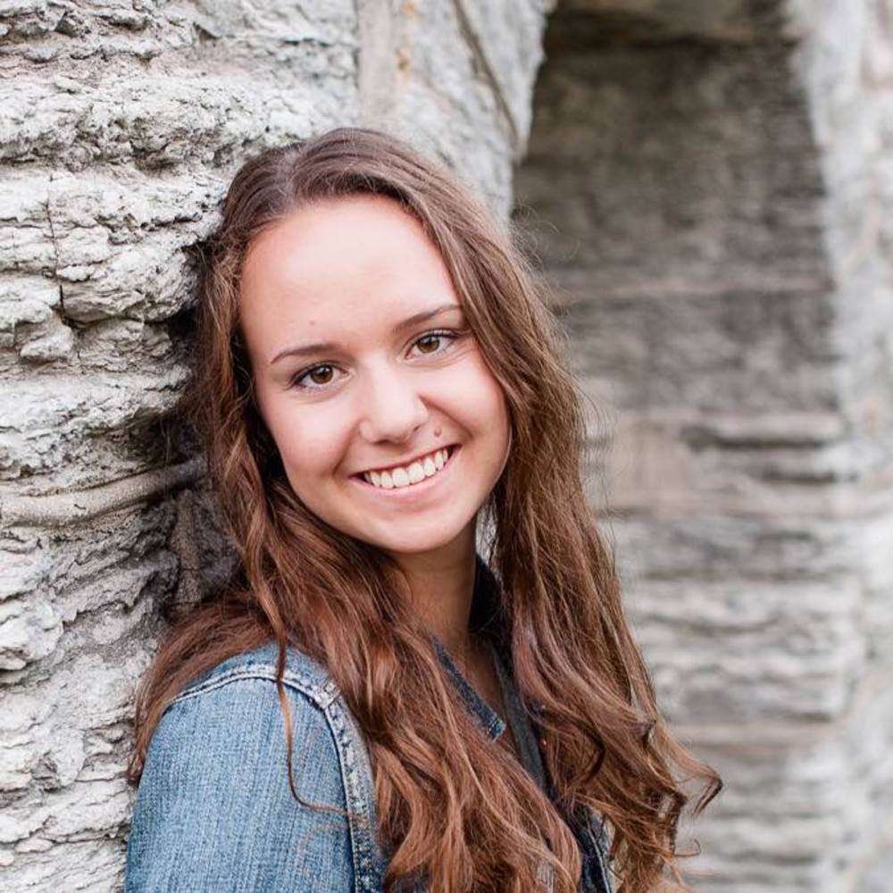 Meet your Posher, Emmie