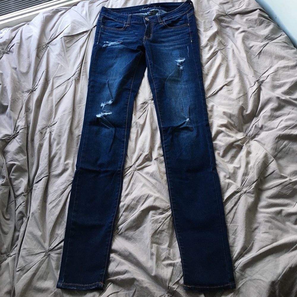 Dark Wash Distressed Skinny Jeans