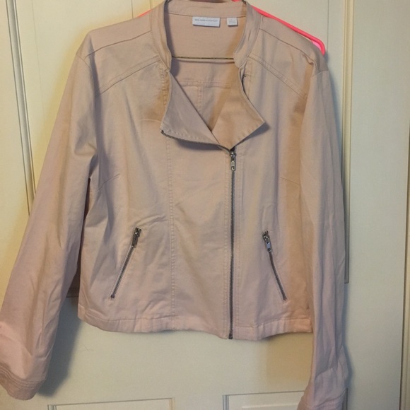 Blush Moto jacket from NY&Co size large - Picture 4 of 6