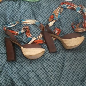 Super cute tie up shoes