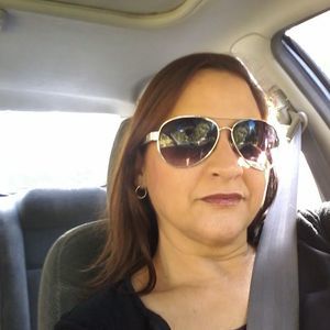 Meet your Posher, Yamile