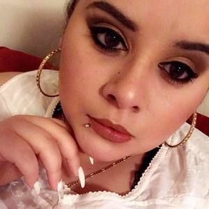 Meet your Posher, Briana