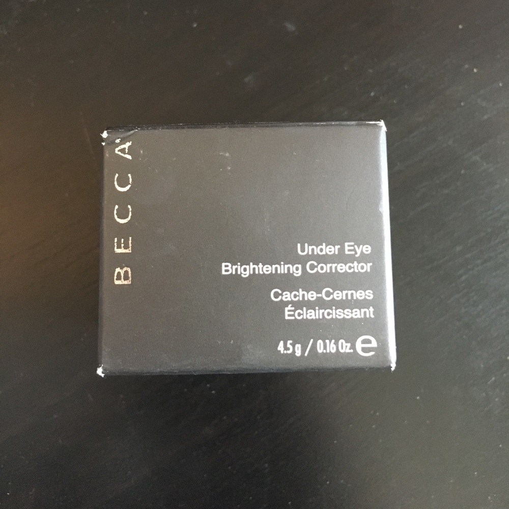 BECCA Under Eye Brightening Corrector