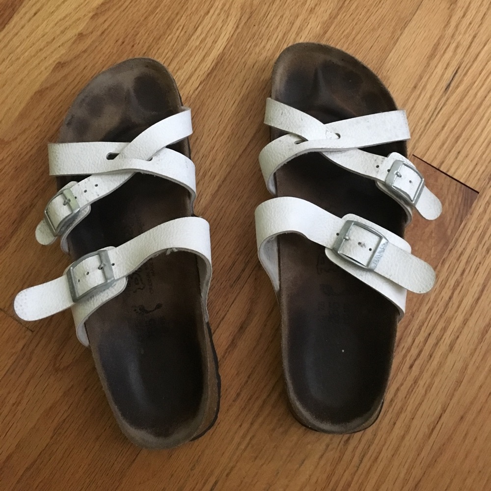 Lightly used Birkenstocks (birkis)