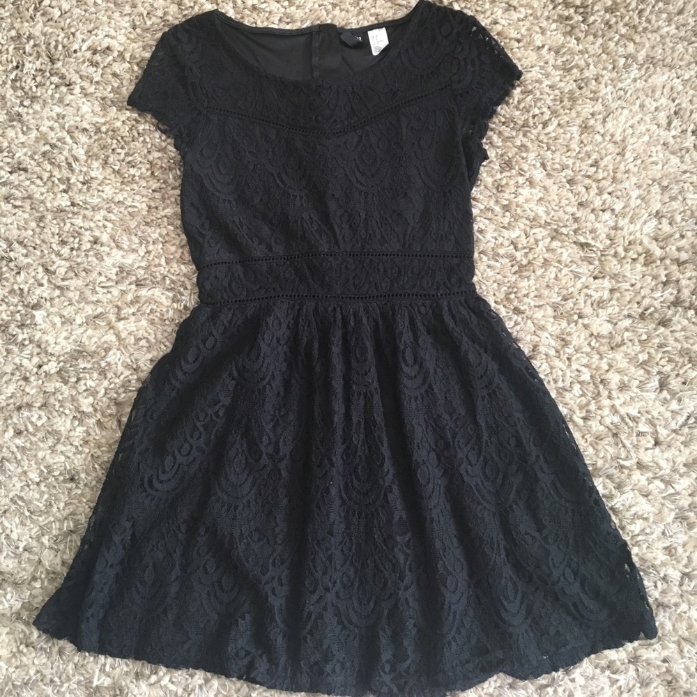 H&M Lace Dress