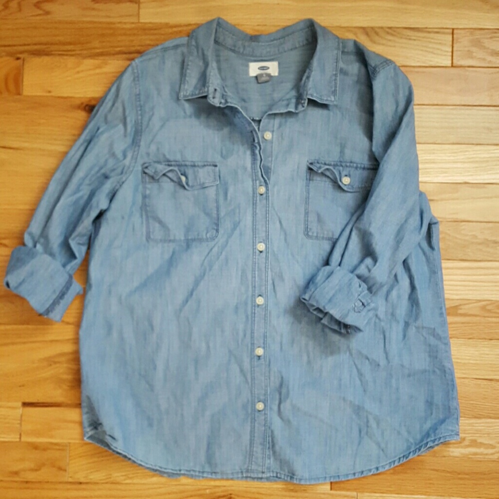 Old Navy Chambray Shirt - Sz L