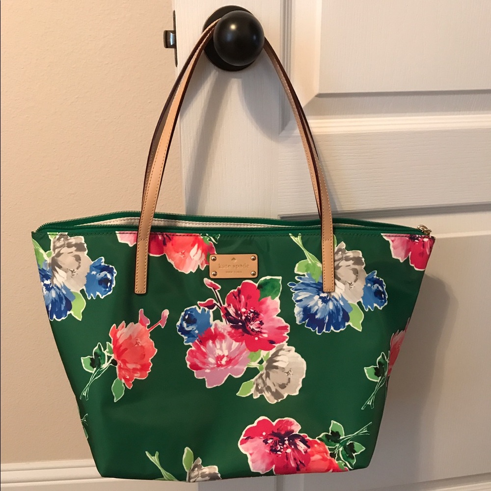 Authentic Kate Spade ♠️ Kennedy Park Print Sophie