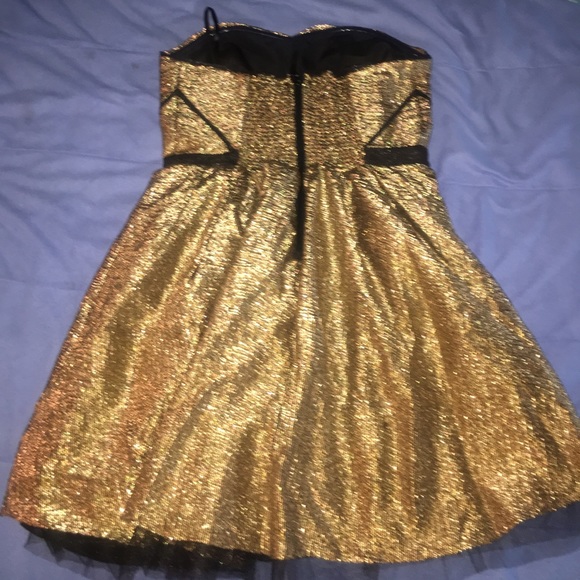 Ecote Starlight Strapless Dress - Picture 4 of 4