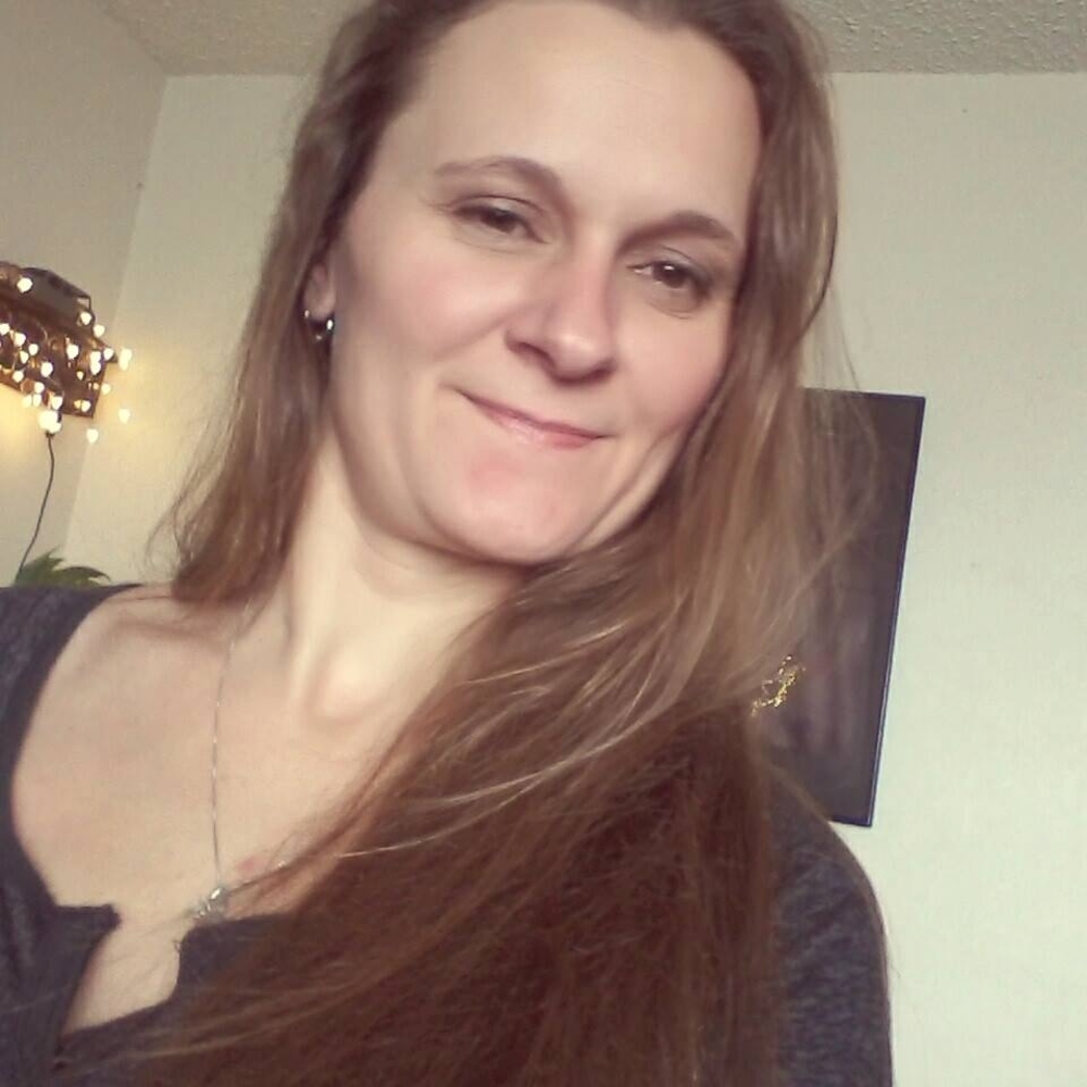 Meet your Posher, Tiffany