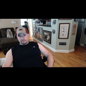 Meet your Posher, Guy