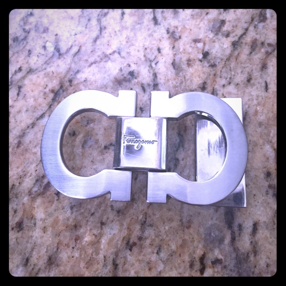 ‼️Sold‼️Salvatore Ferragamo silver belt buckle