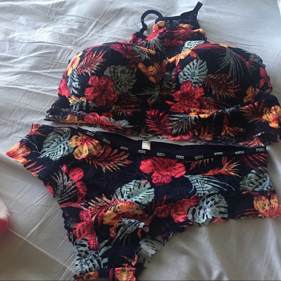 Love PINK Set - Picture 1 of 3