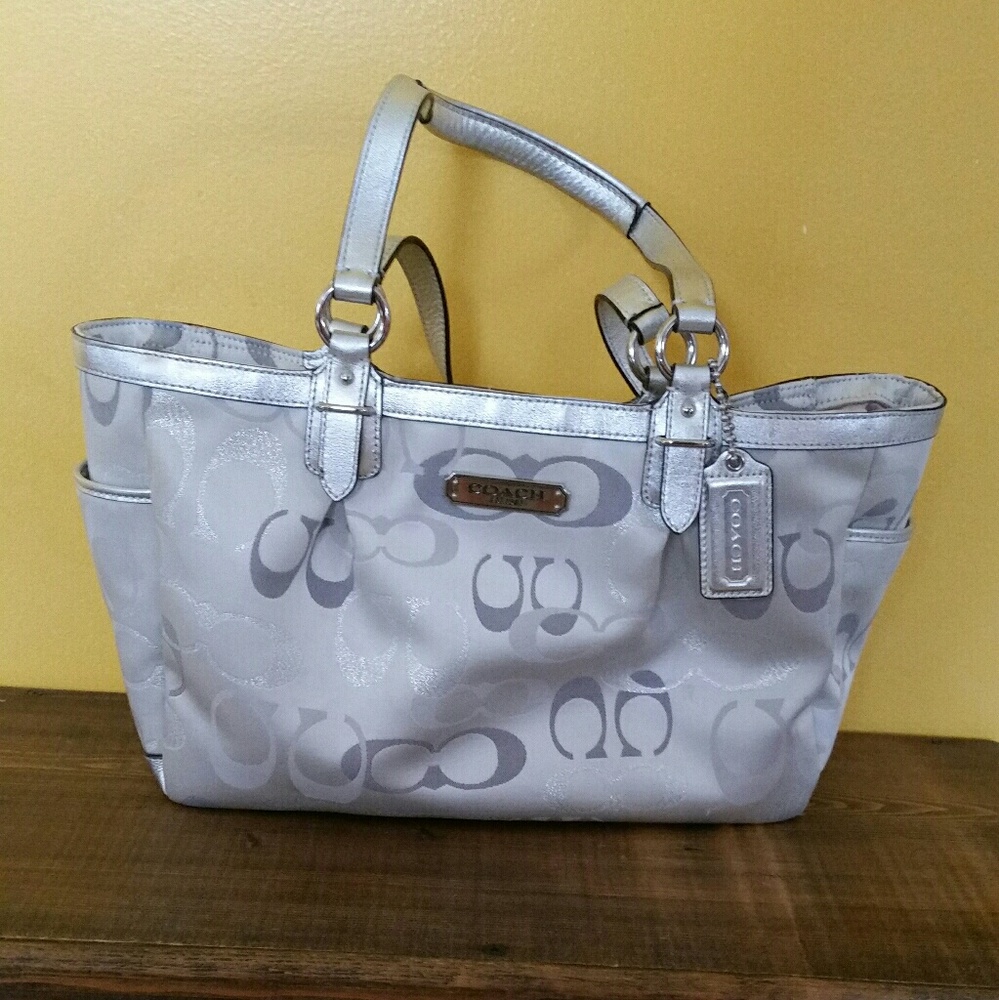 Authentic Coach Purse!