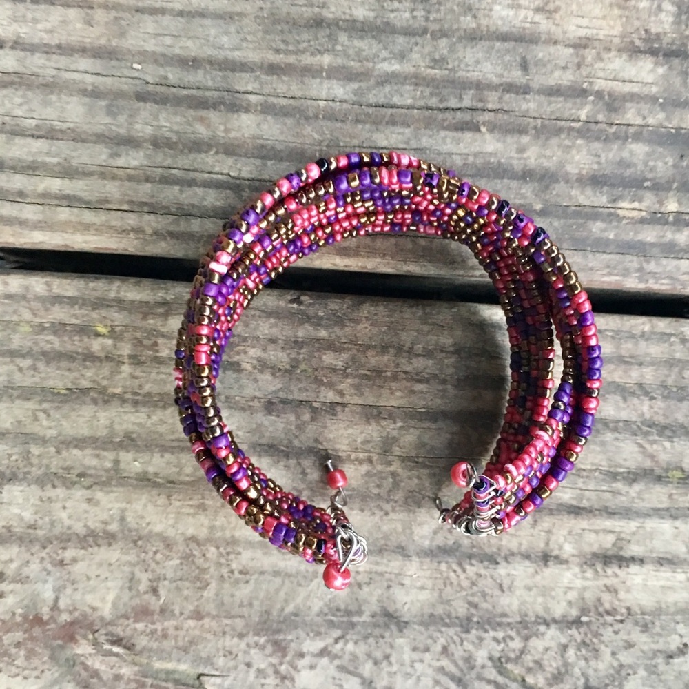 Gorgeous Berry Bead Adjustable Bracelet - Picture 4 of 7