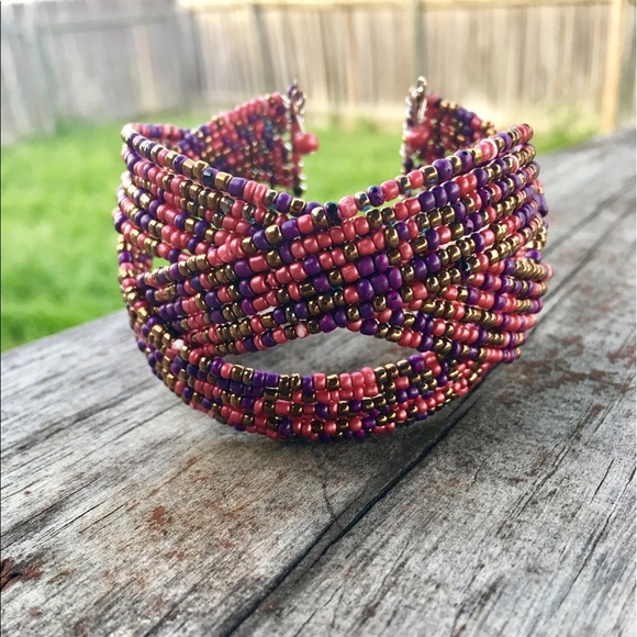 Jewelry - Gorgeous Berry Bead Adjustable Bracelet