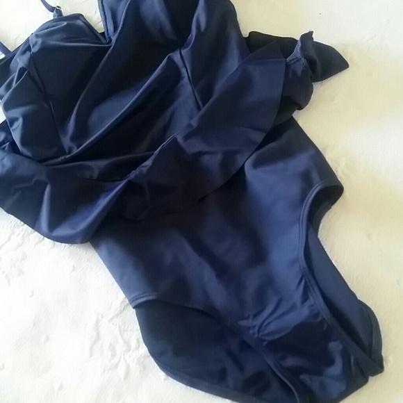 SPANX NAVY RUFFLE SWIM DRESS SHAPING SUIT - Picture 5 of 8