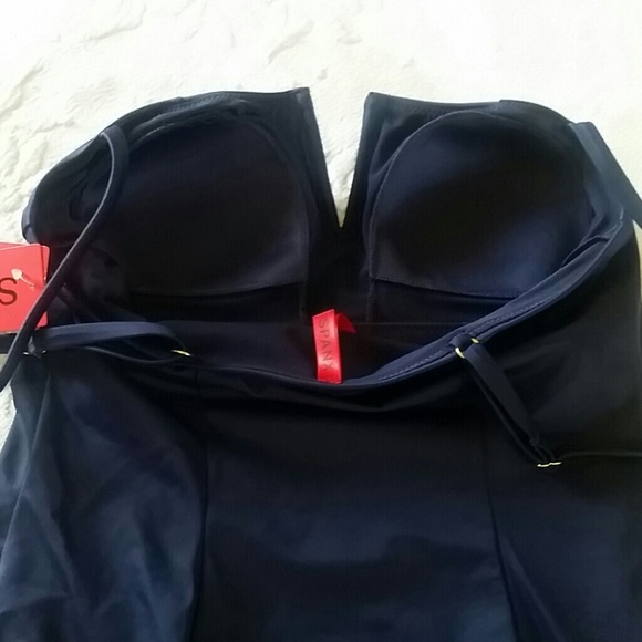 SPANX NAVY RUFFLE SWIM DRESS SHAPING SUIT - Picture 6 of 8
