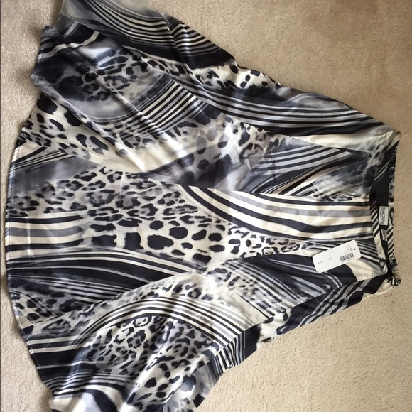 Skirt - Picture 1 of 1