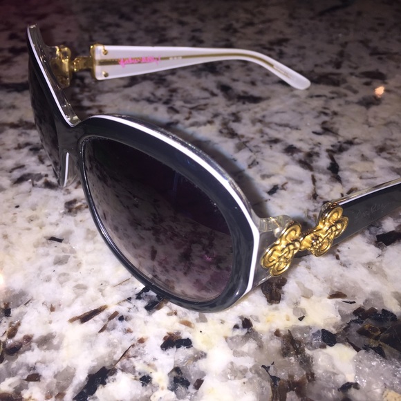 LILLY SUNGLASSES