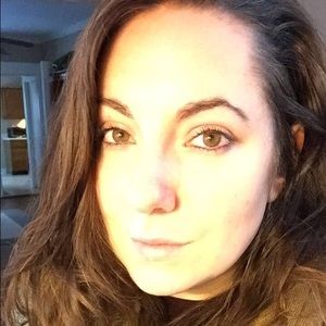 Meet your Posher, Crystal-ann