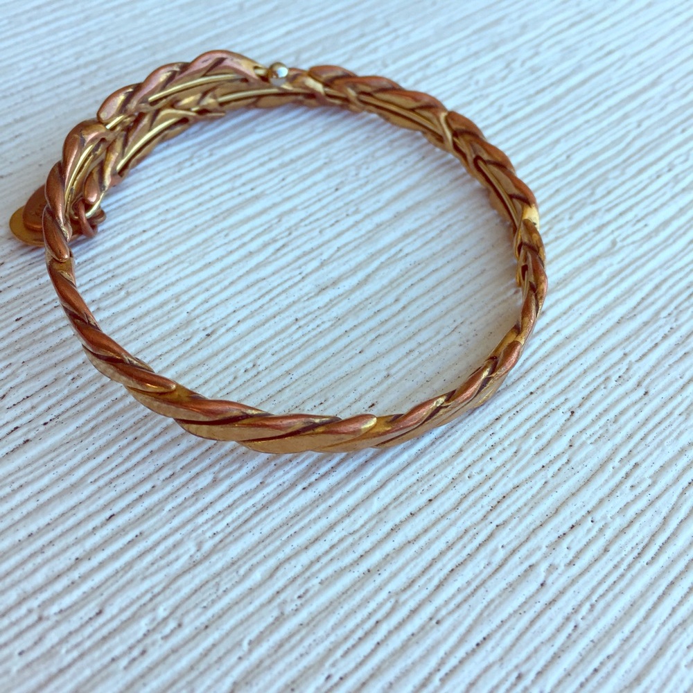 Retro Glam Gold Alex and Ani metal wrap