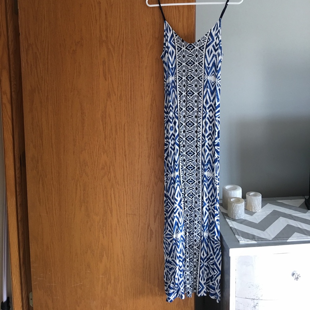 Mossimo maxi dress