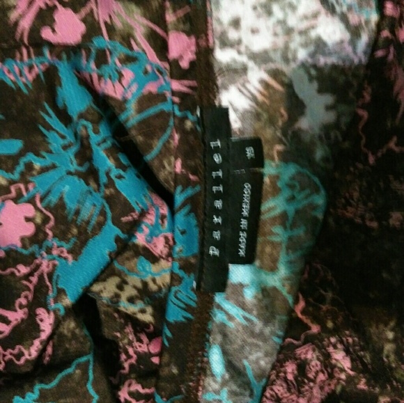 Parallel Skirt - Picture 2 of 2