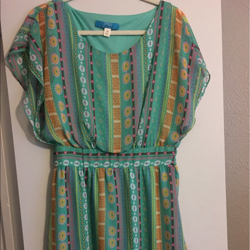 Flowy short dress size M