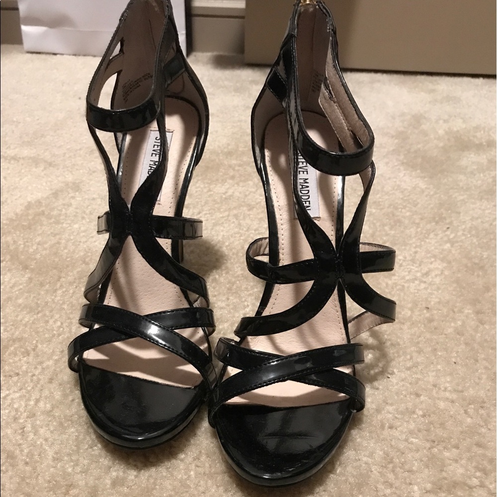 Steve Madden Black Sandals
