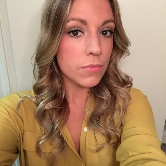 Meet your Posher, Megan - Picture 1 of 1